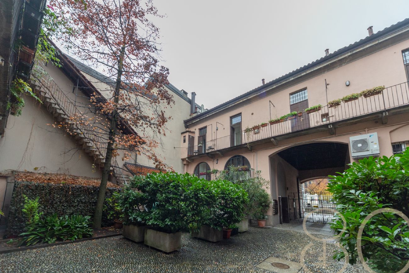 CARATTERISTICO APPARTAMENTO NAVIGLI