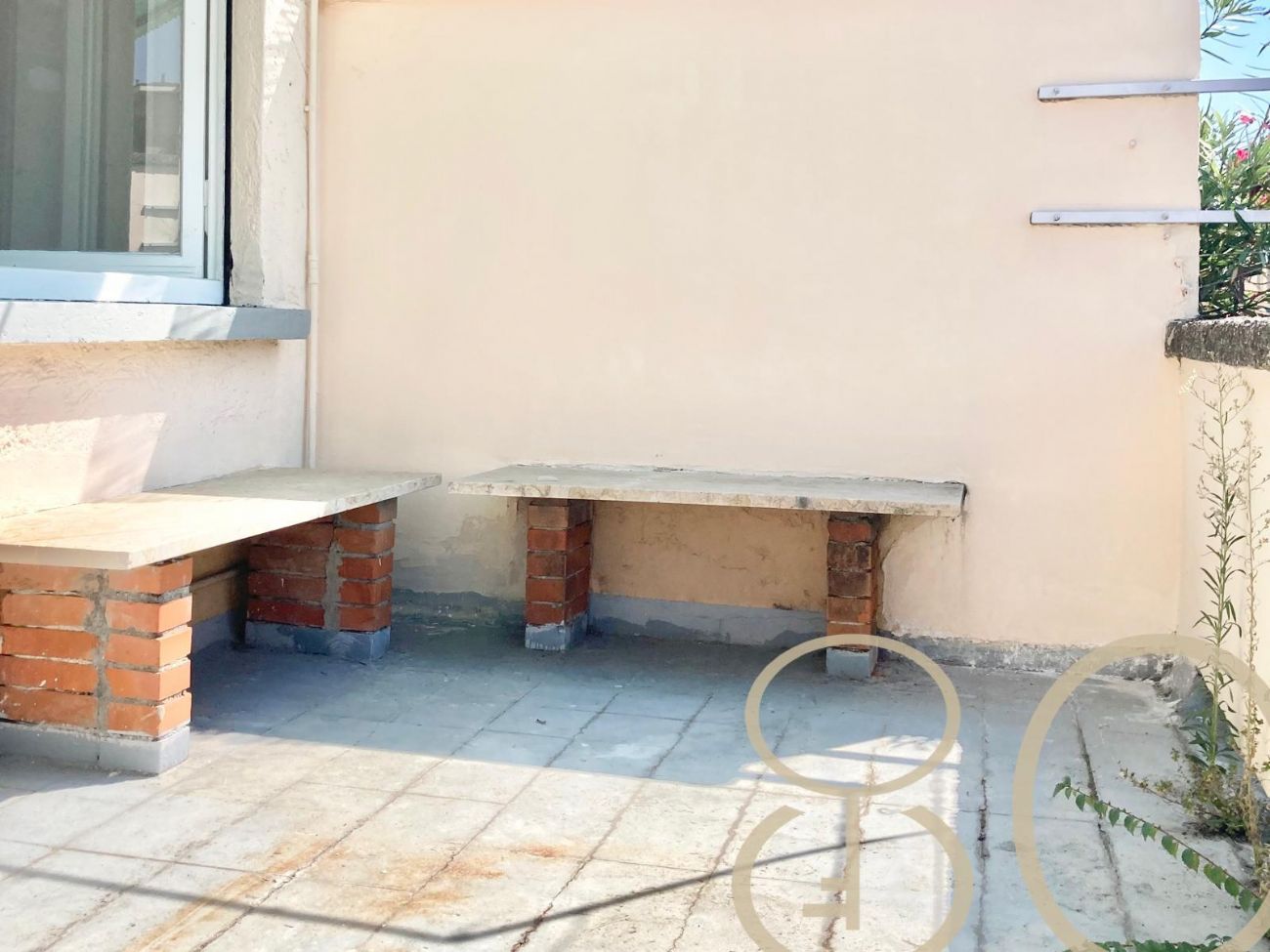 TRILOCALE CON TERRAZZO