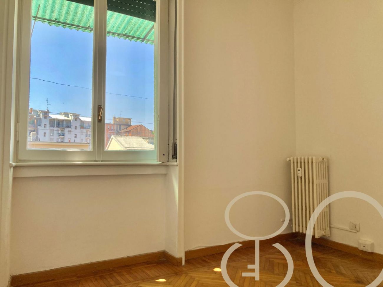 TRILOCALE CON TERRAZZO
