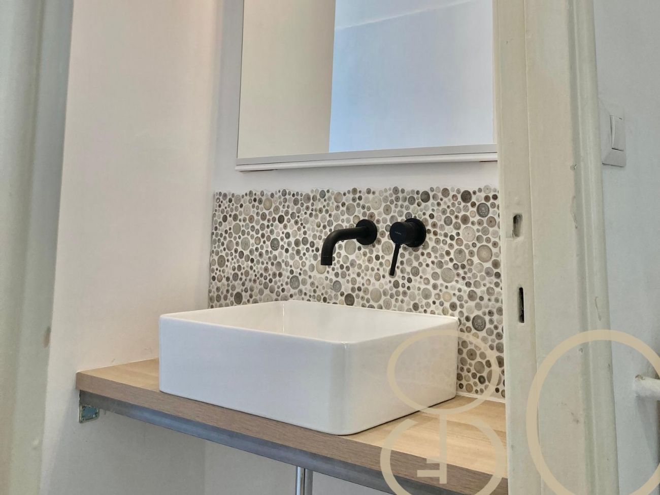TRILOCALE CON TERRAZZO