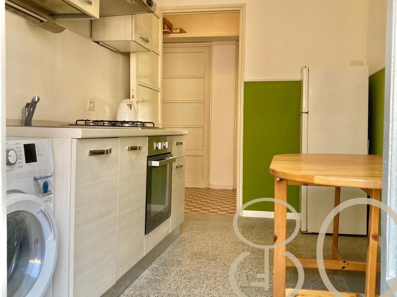 TRILOCALE CON TERRAZZO