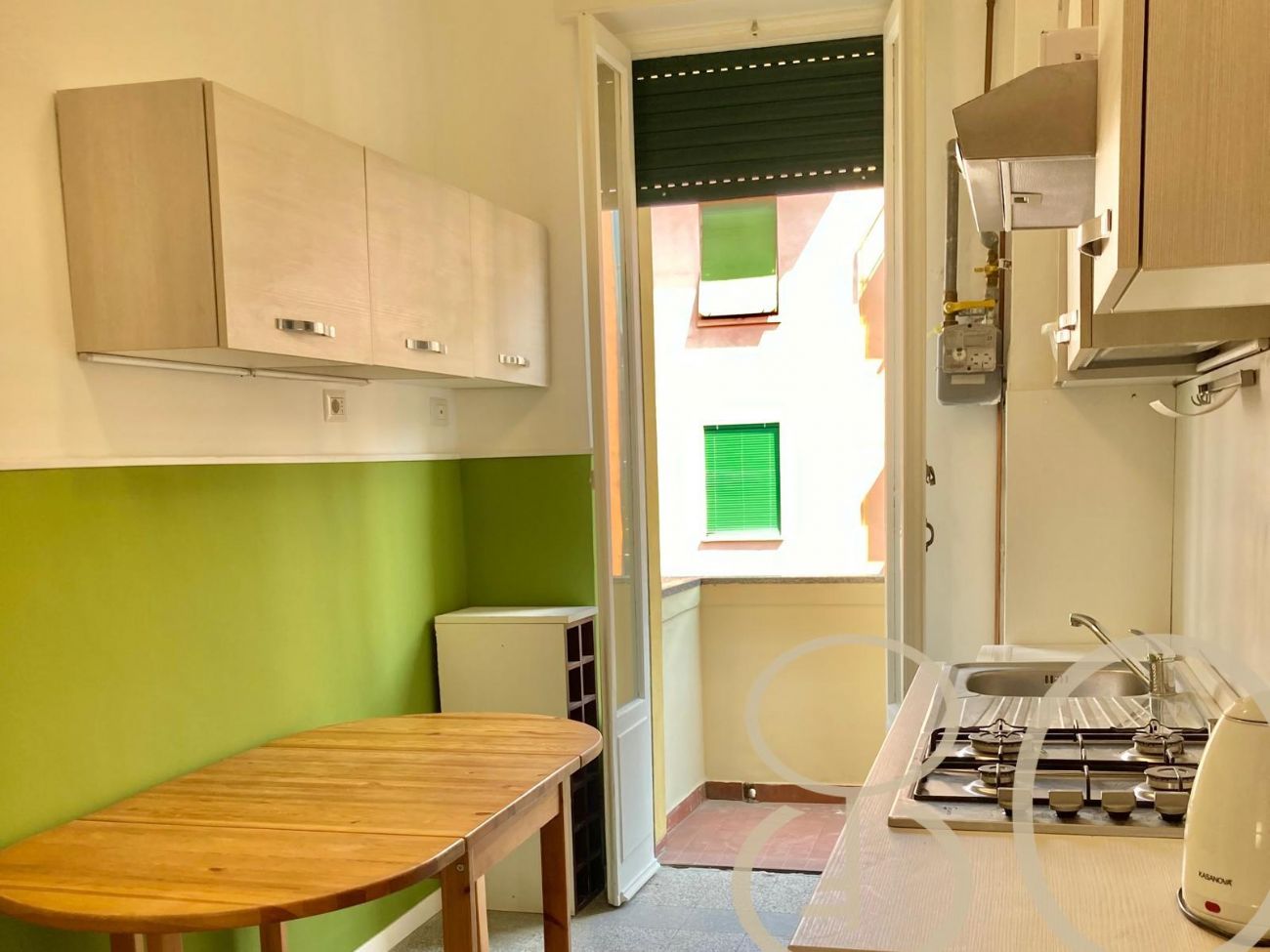 TRILOCALE CON TERRAZZO
