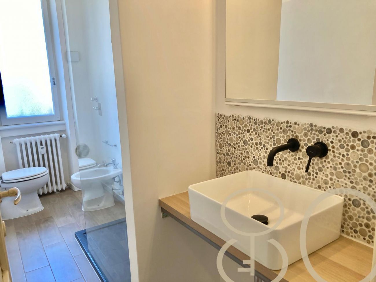 TRILOCALE CON TERRAZZO