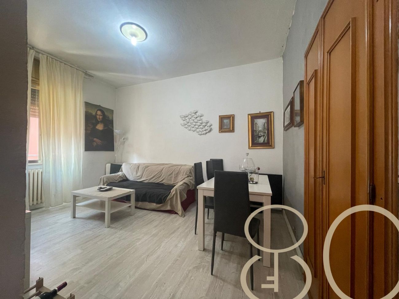 TRILOCALE CON BALCONE E AMPIA CANTINA DI PERTINENZA