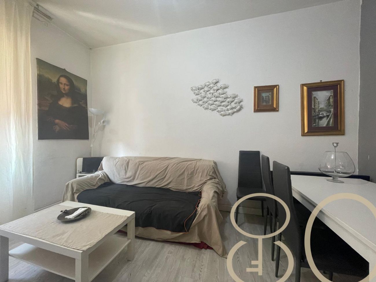 TRILOCALE CON BALCONE E AMPIA CANTINA DI PERTINENZA