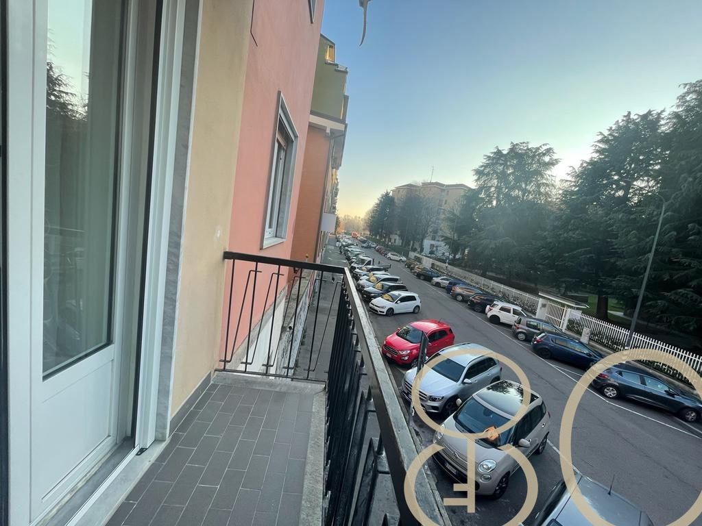 AMPIO BILOCALE RISTRUTTURATO