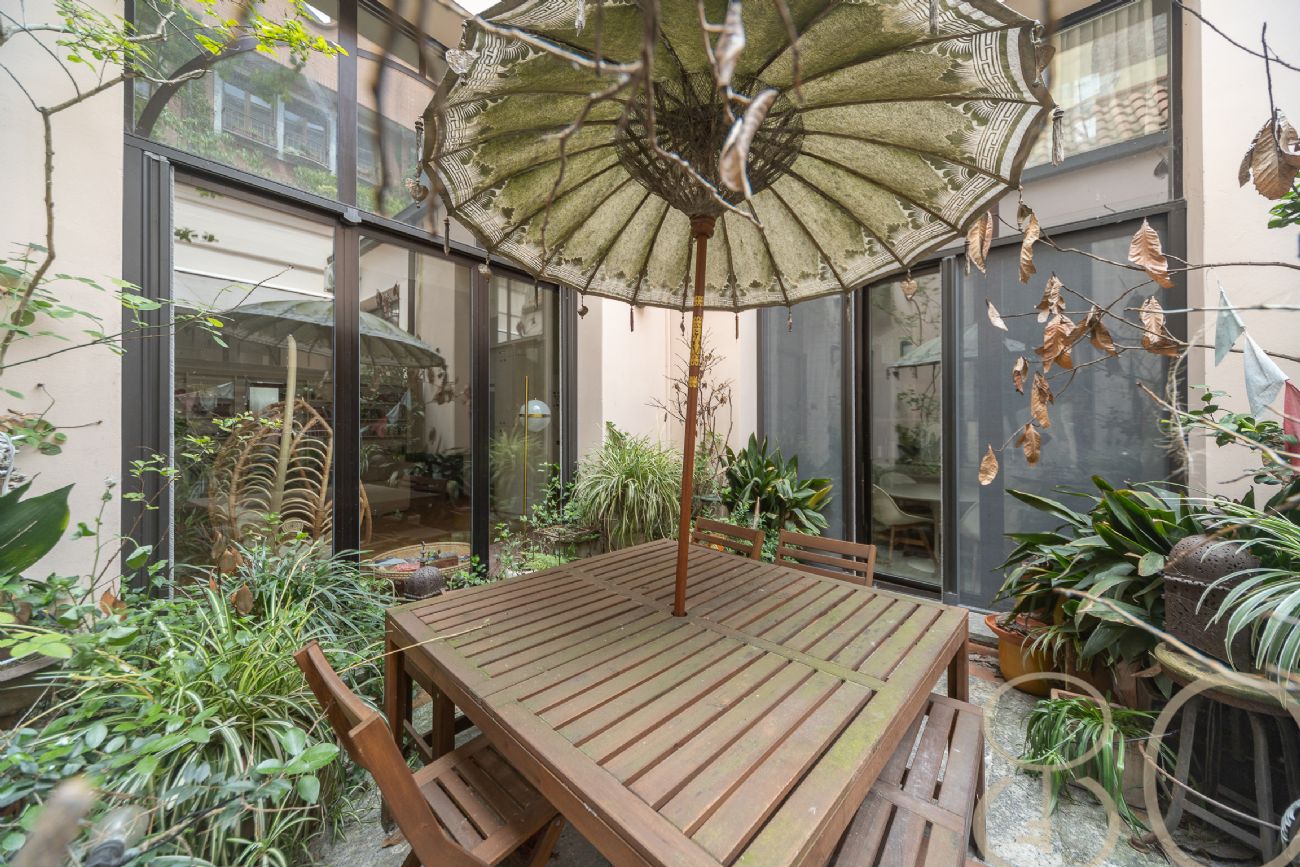 LOFT CON TRE CAMERE PATIO PRIVATO E BOX
