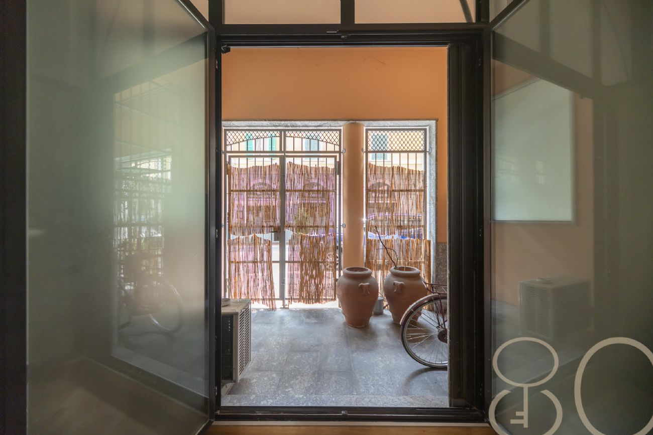LOFT CON TRE CAMERE PATIO PRIVATO E BOX