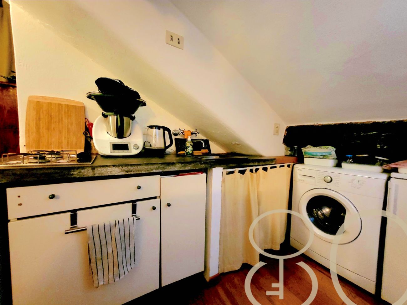 MANSARDA IN STABILE D'EPOCA