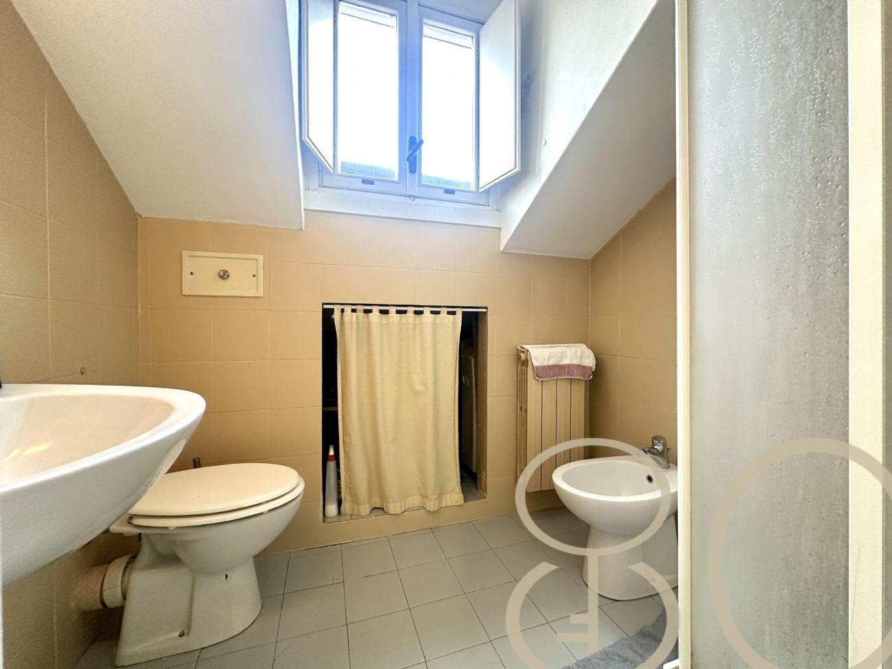 MANSARDA IN STABILE D'EPOCA