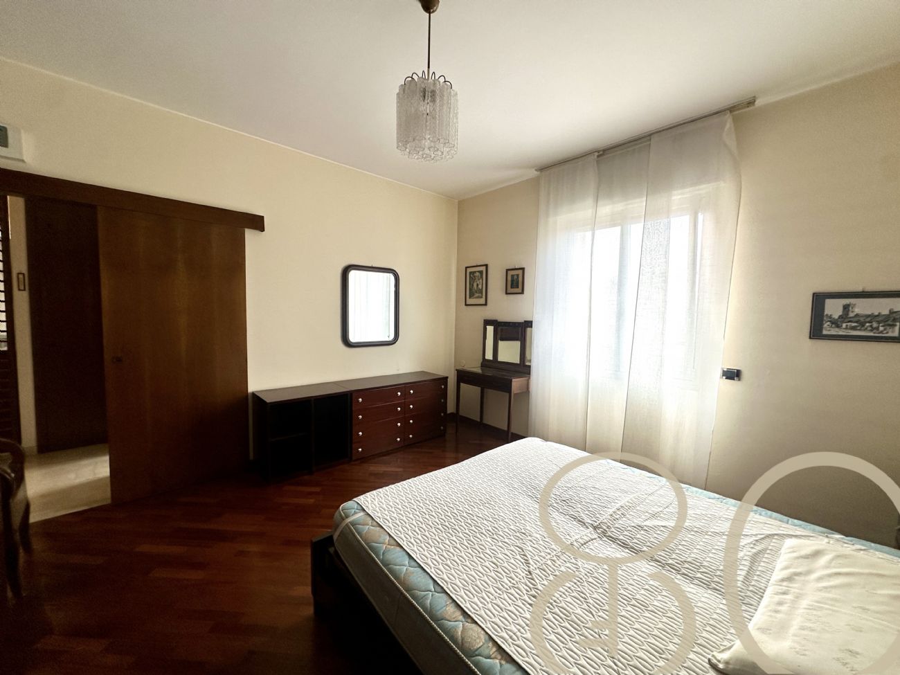 3 LOCALI VIA CALIFORNIA