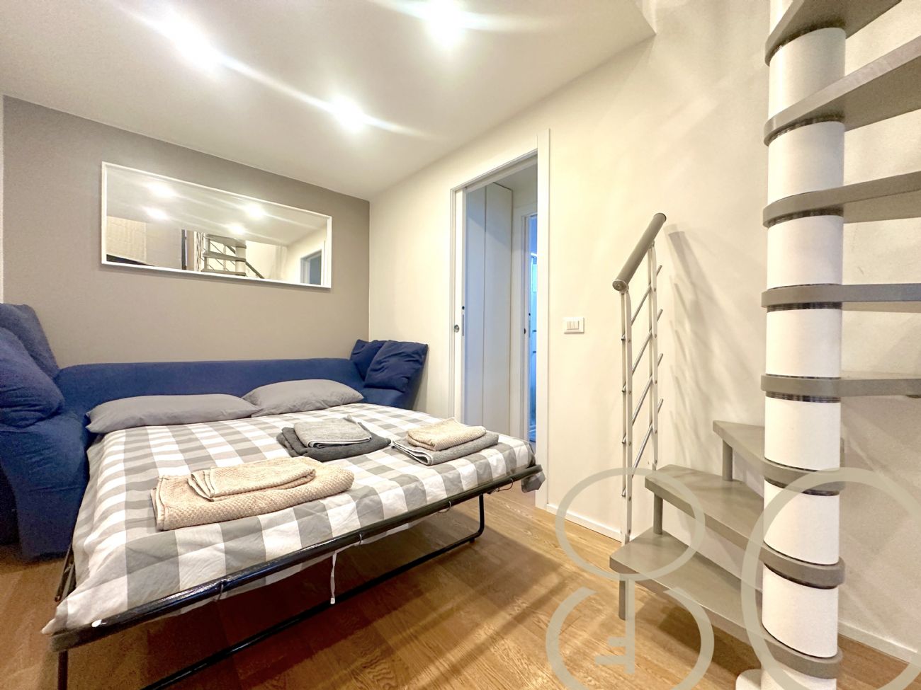 LOFT BOCCONI VIA CUSTODI