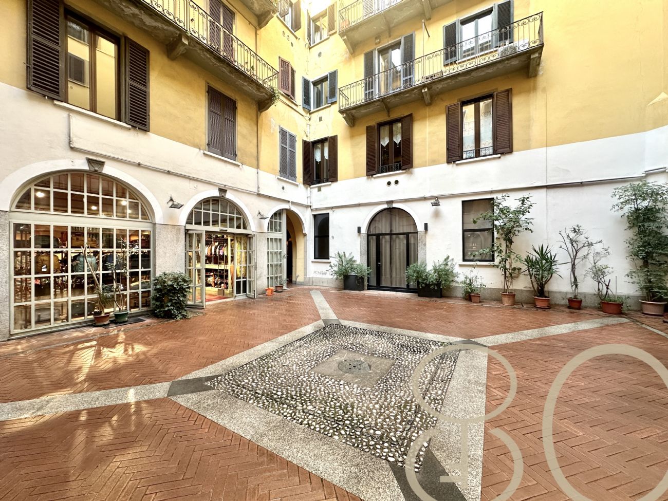 BILOCALE CORSO DI PORTA TICINESE