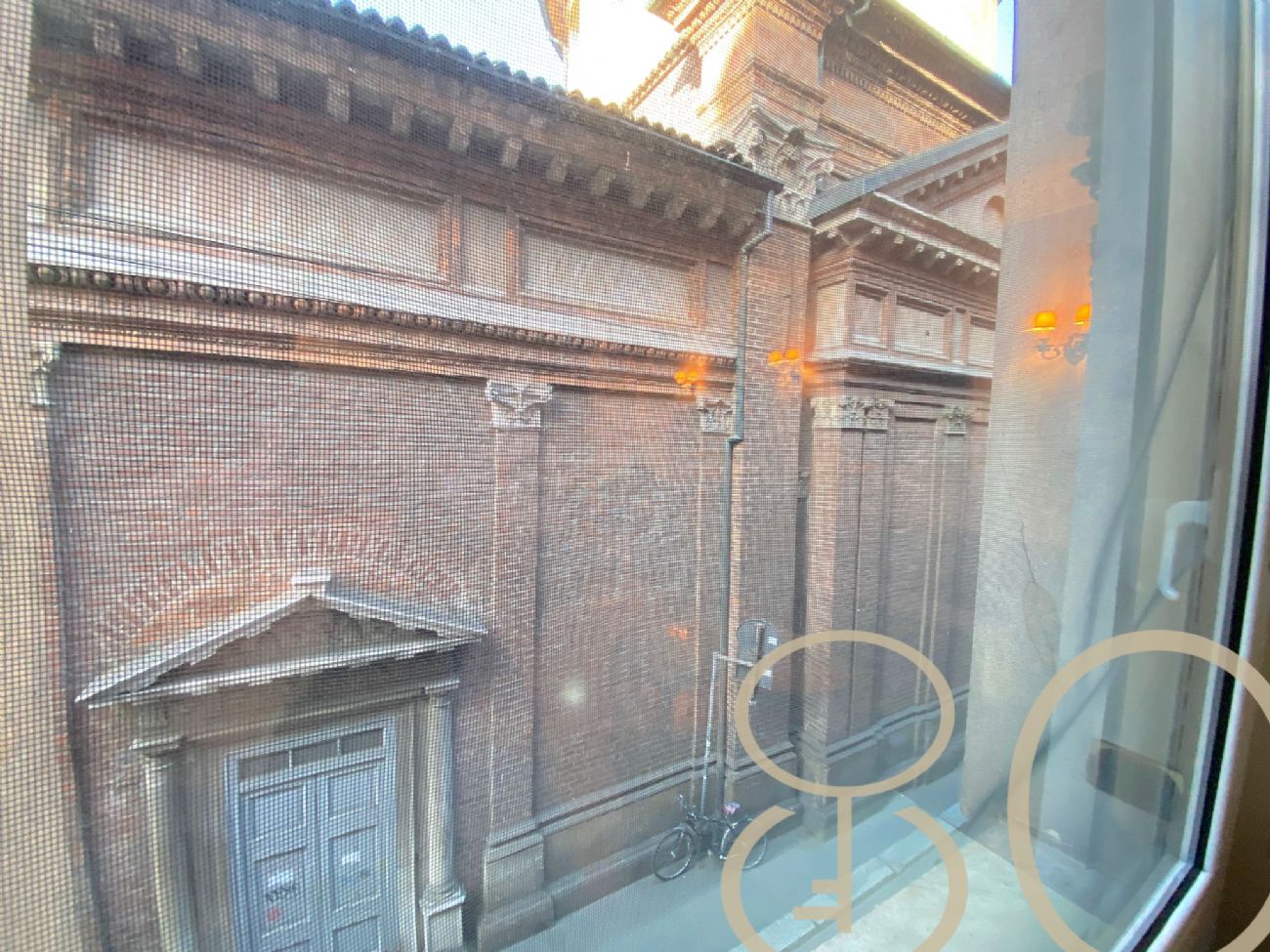 BILOCALE IN CENTRO DUOMO