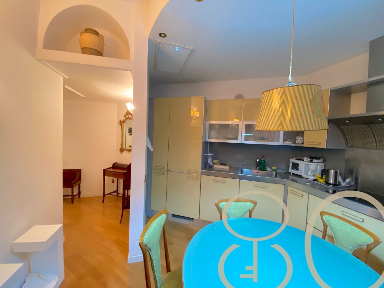 BILOCALE IN CENTRO DUOMO