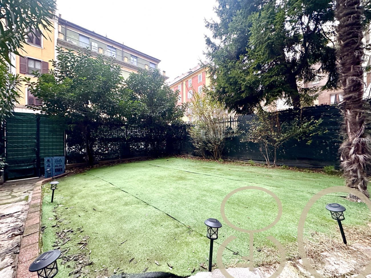 OPEN SPACE CON GIARDINO PRIVATO
