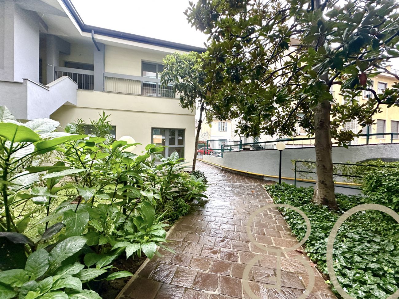 MONOLOCALE GENTILINO