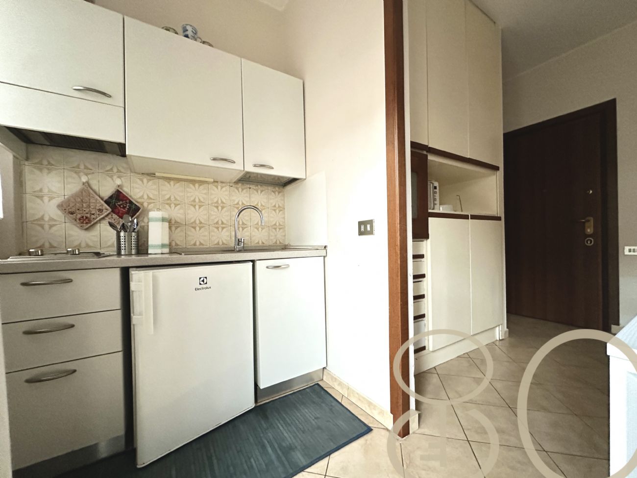 MONOLOCALE GENTILINO