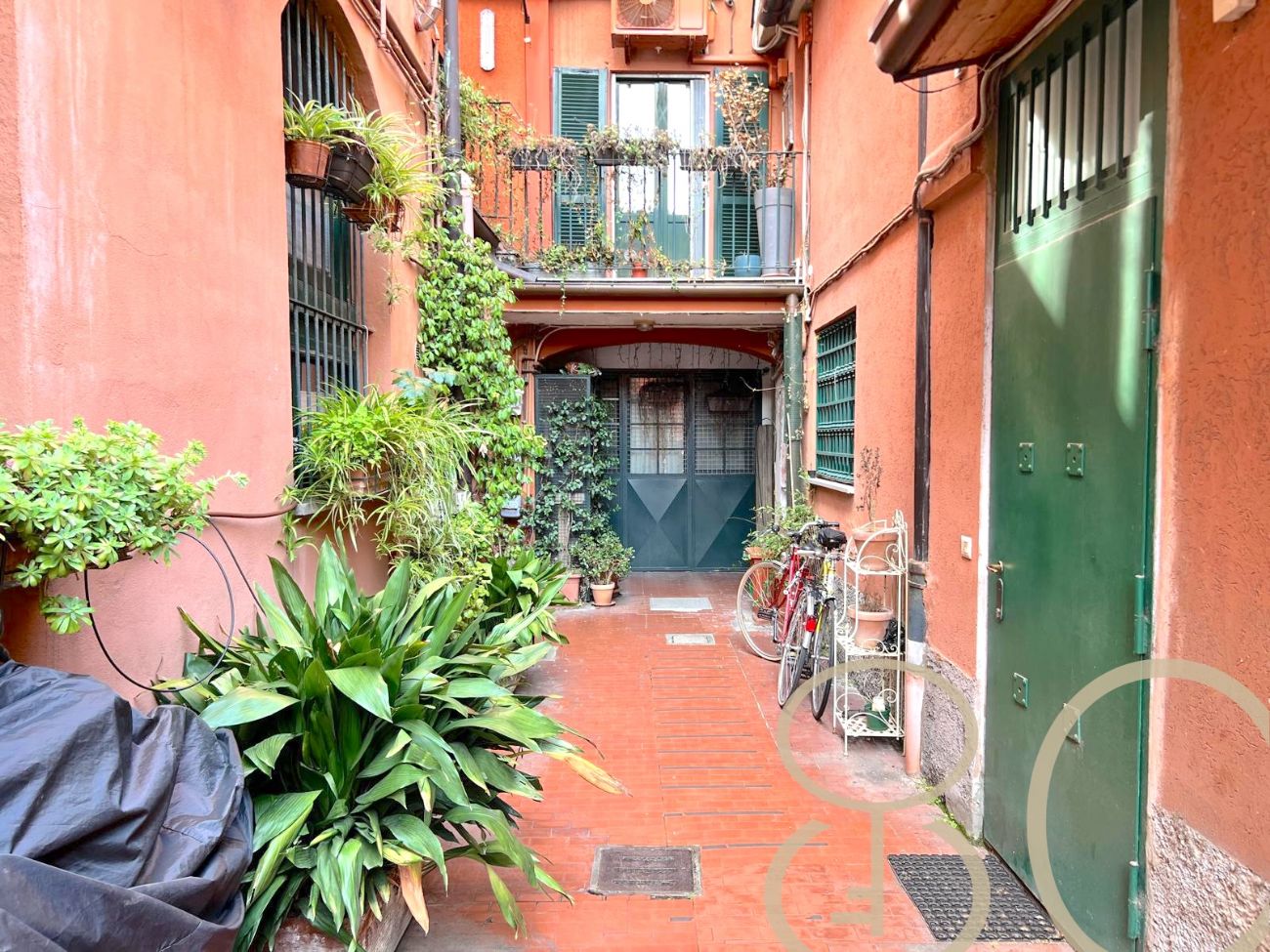 TRILOCALE PORTA GENOVA