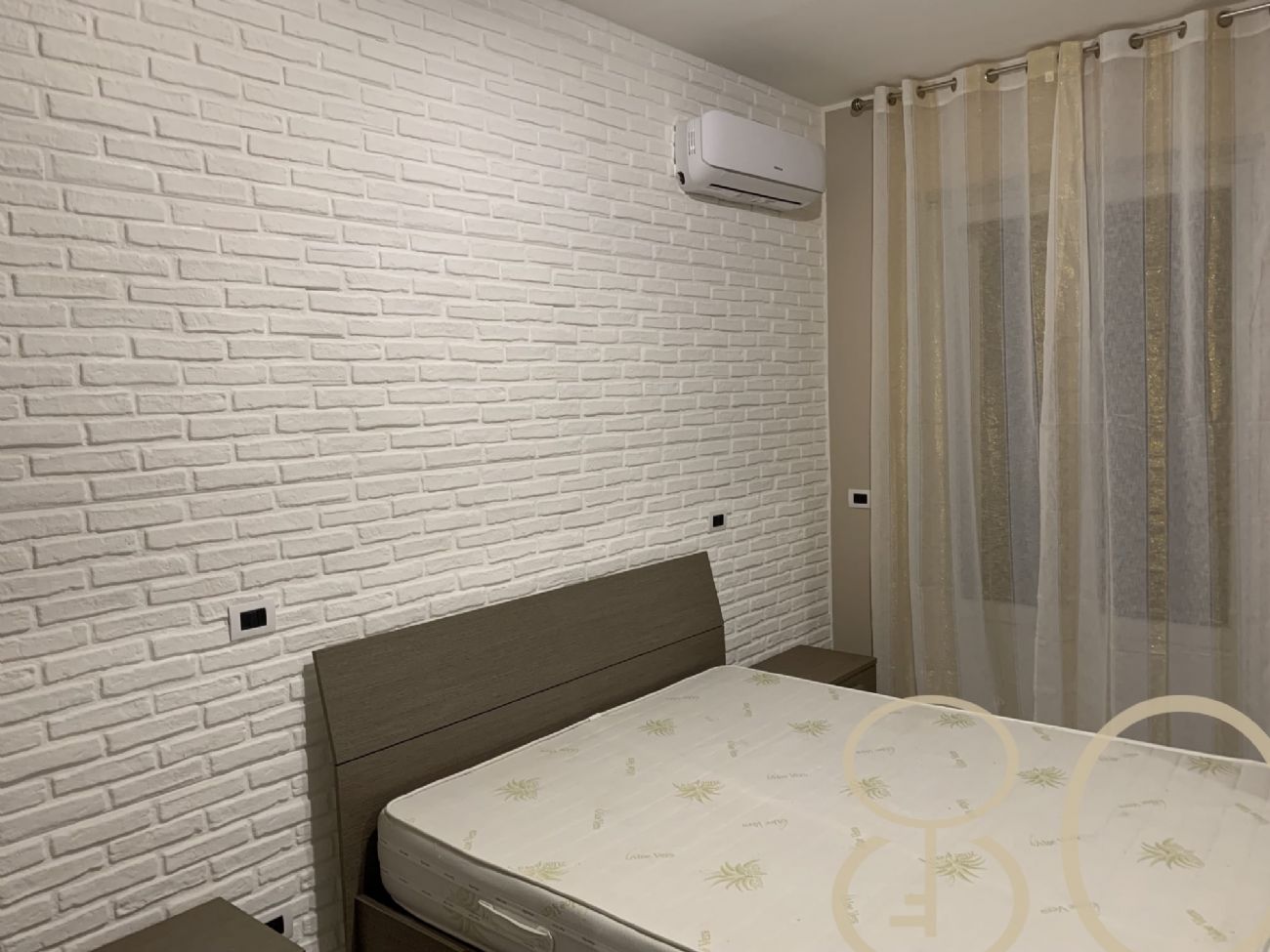 BILOCALE RISTRUTTURATO CON BALCONE