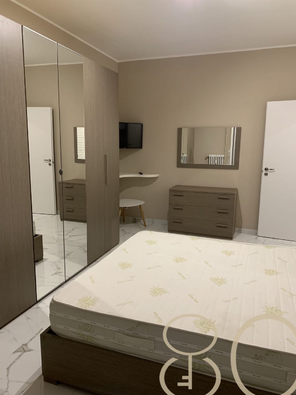 BILOCALE RISTRUTTURATO CON BALCONE