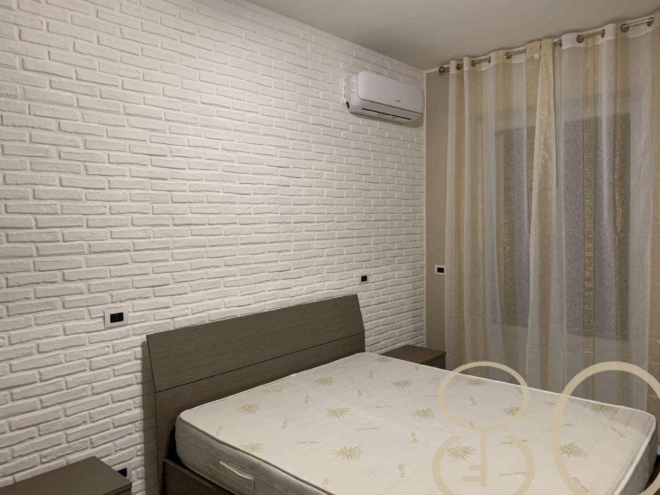 BILOCALE RISTRUTTURATO CON BALCONE