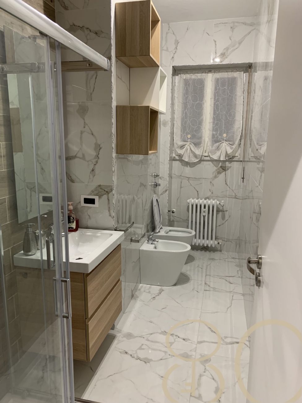 BILOCALE RISTRUTTURATO CON BALCONE