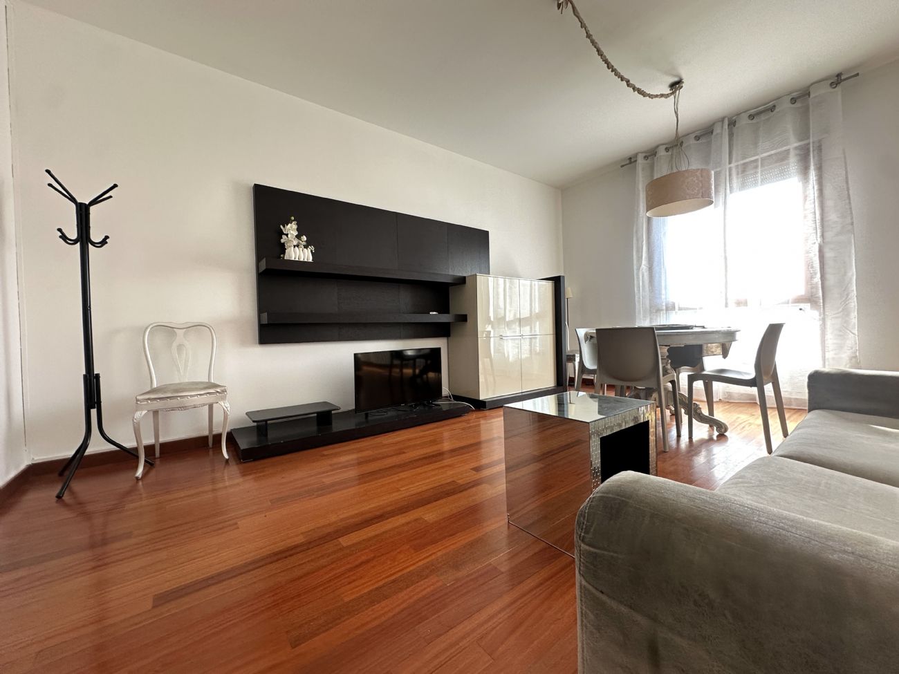 TRILOCALE PANORAMICO