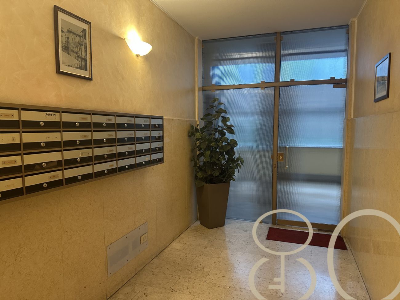 BILOCALE RISTRUTTURATO CON BALCONE