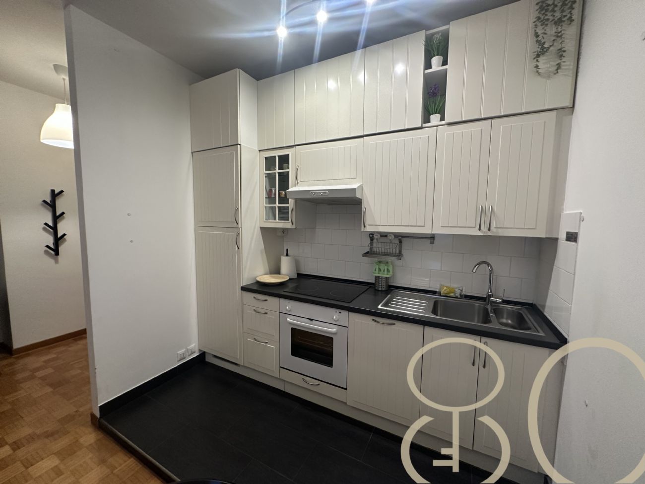 BILOCALE RISTRUTTURATO CON BALCONE