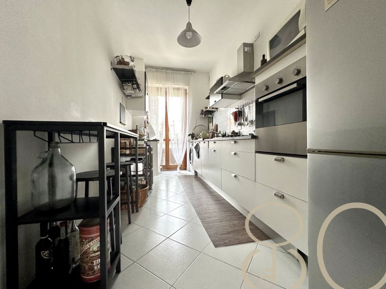 TRILOCALE CON PISCINA CONDOMINIALE