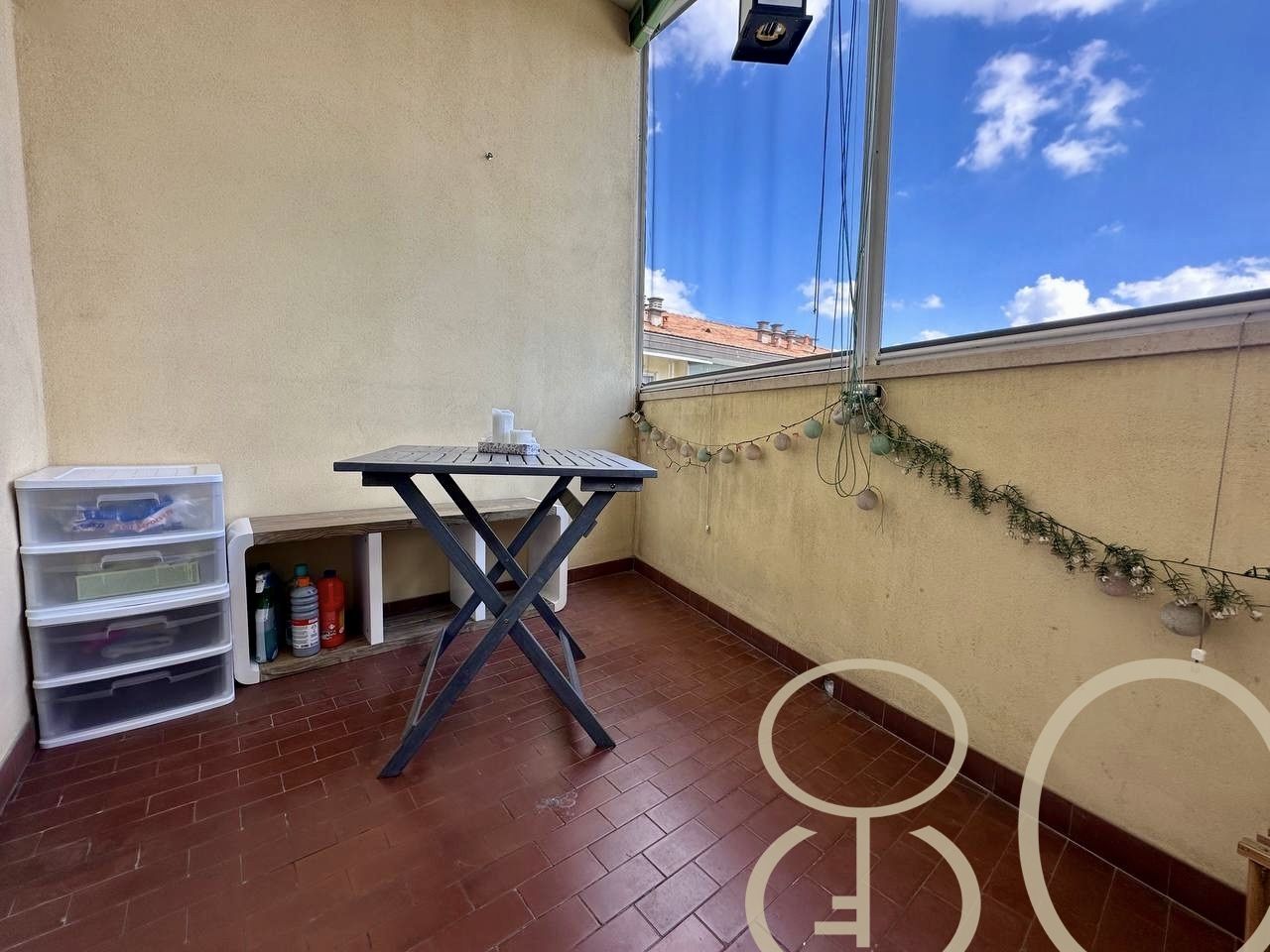 ULTIMO PIANO CON VISTA PANORAMICA E DOPPI BALCONI