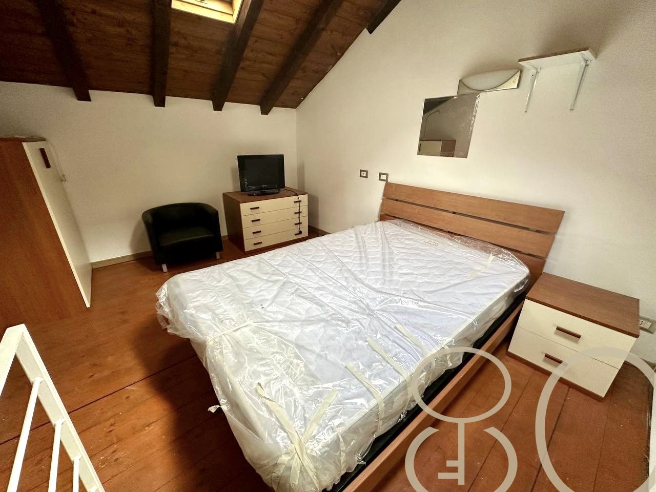 LOFT VIA MEDA 58
